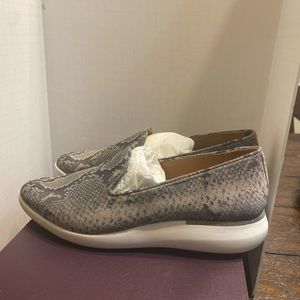 Women’s Johnston & Murphy shoes